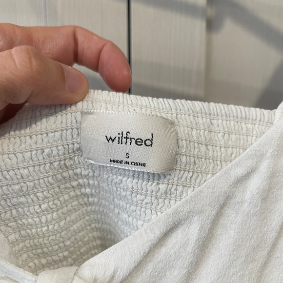 Aritzia Wilfred bow tank - Picture 5 of 5